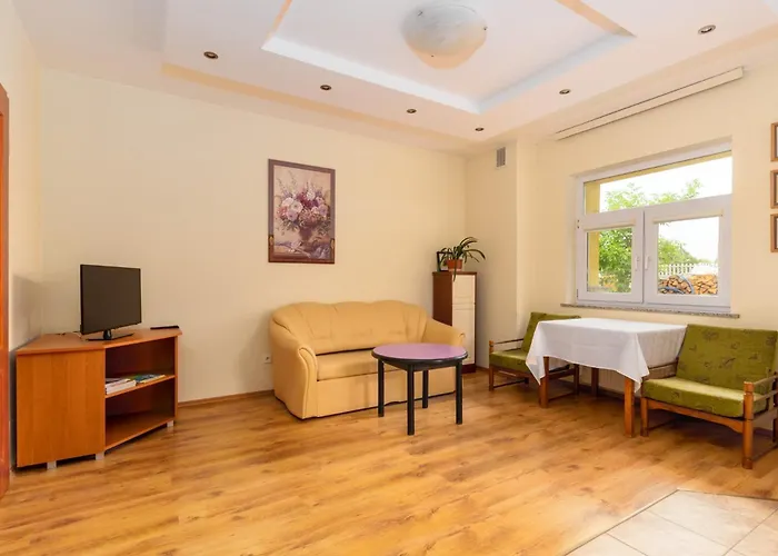Wroclaw Airport Comfort Apartment